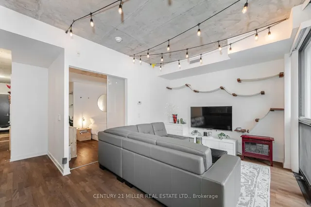 Additional image 9 of 15 Beverley St Unit 301