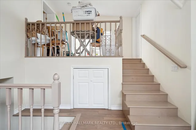 Additional image 12 of 169 Carlaw Ave