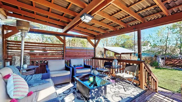 Additional image 34 of 41 MacDonald St St