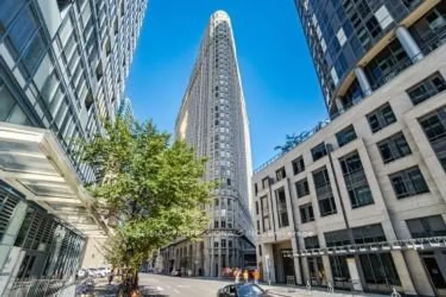 25 The Esplanade N/A Unit 2211