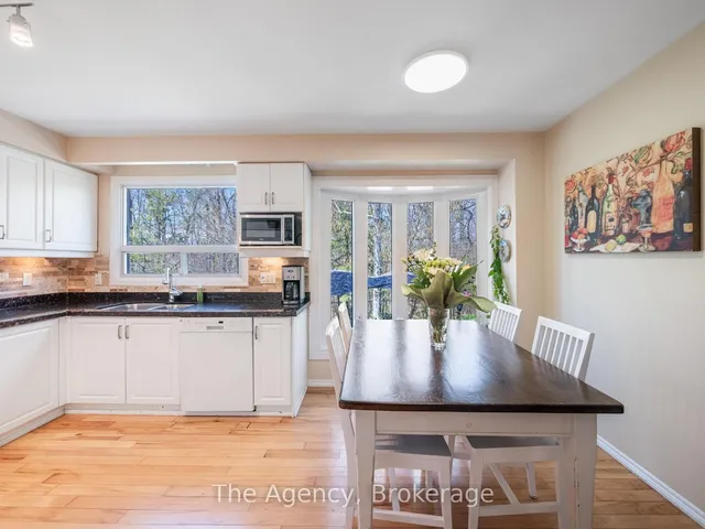 Additional image 8 of 2153 Devon Rd