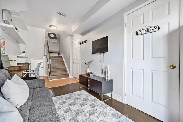 Additional image 40 of 12 Eli Shackleton Crt