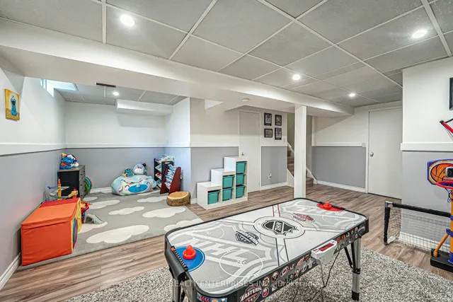 Additional image 30 of 817 Merritt Dr