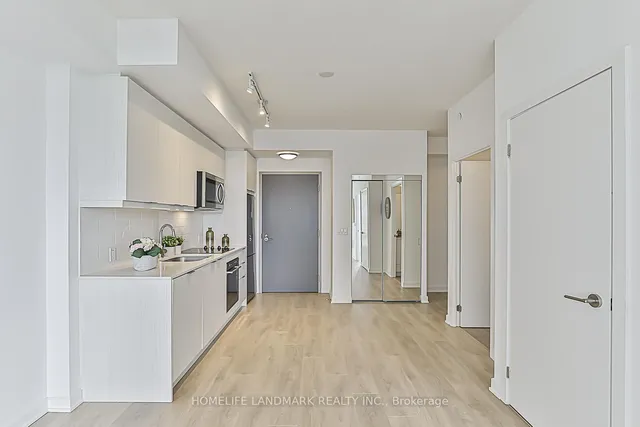 Additional image 6 of 38 Forest Manor Rd Unit 901