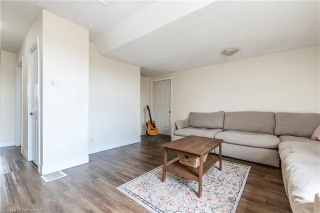 Additional image 13 of 778 Guelph St