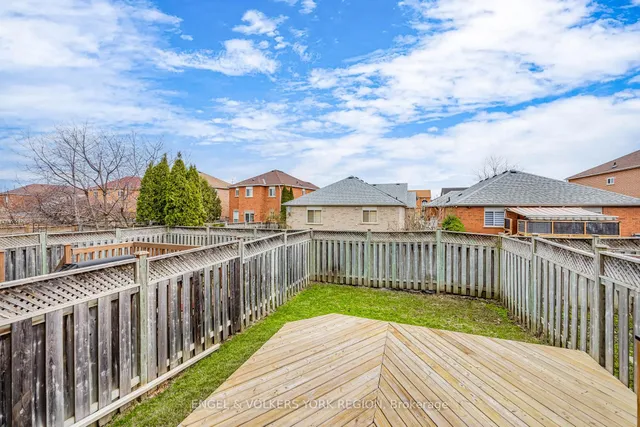 Additional image 28 of 126 Olympia Cres