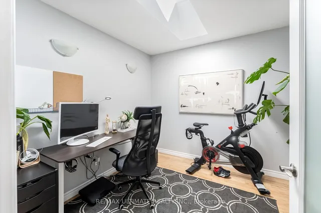 Additional image 13 of 33 Seneca Ave