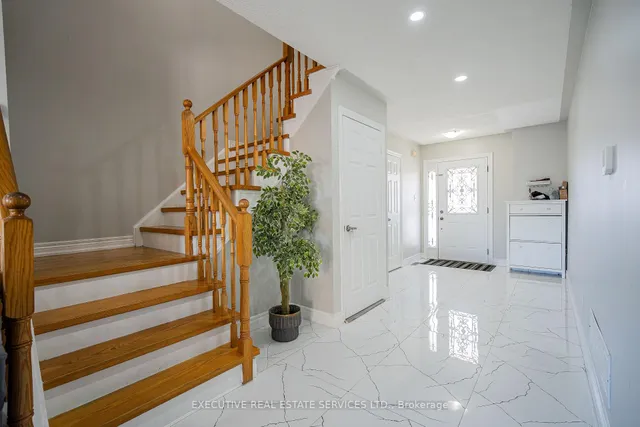 Additional image 6 of 3 Deforest Dr