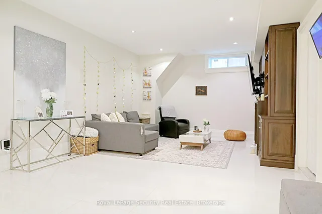 Additional image 23 of 52B Cork Ave