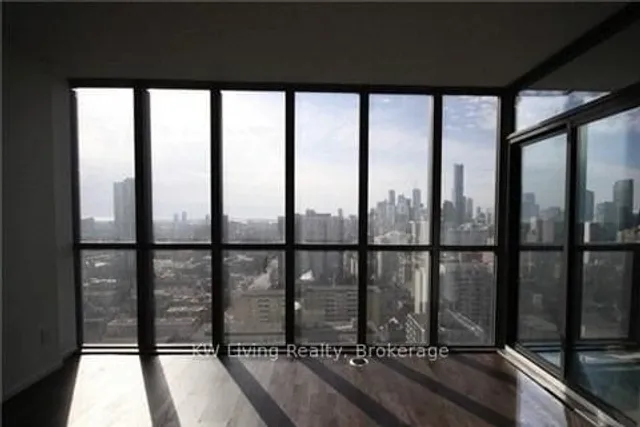 Additional image 5 of 101 Charles St Unit 2402