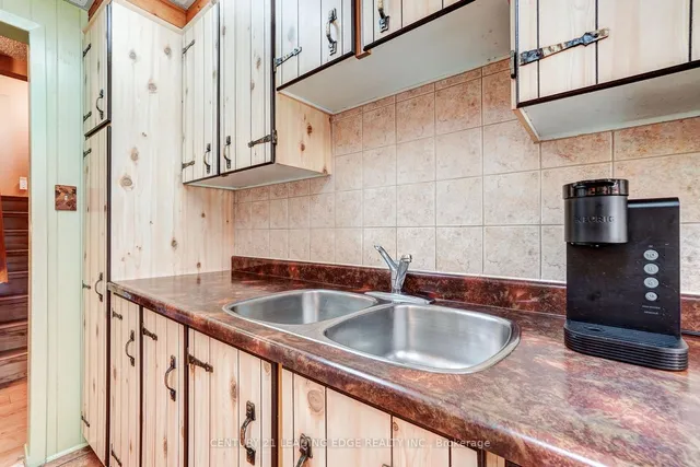 Additional image 25 of 84 Robbinstone Dr