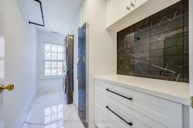 Additional image 25 of 121 Davenport Rd