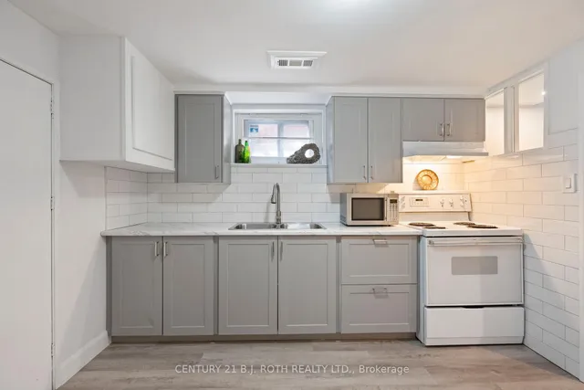 Additional image 28 of 68 Maywood Park