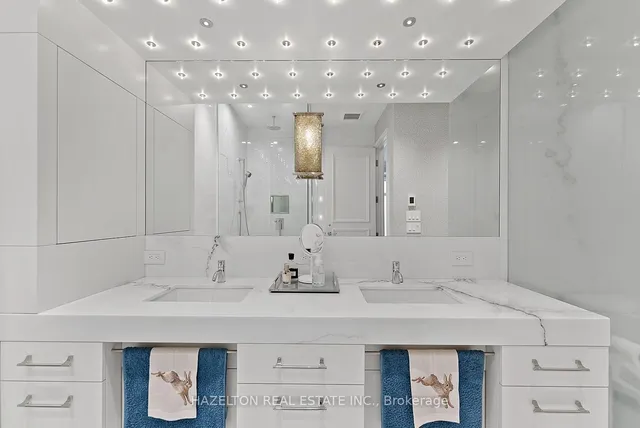 Additional image 17 of 1 St Thomas St Unit 7D