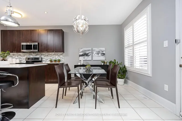 Additional image 13 of 428 Dymott Ave