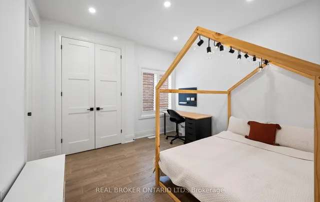 Additional image 41 of 547 Veterans Dr