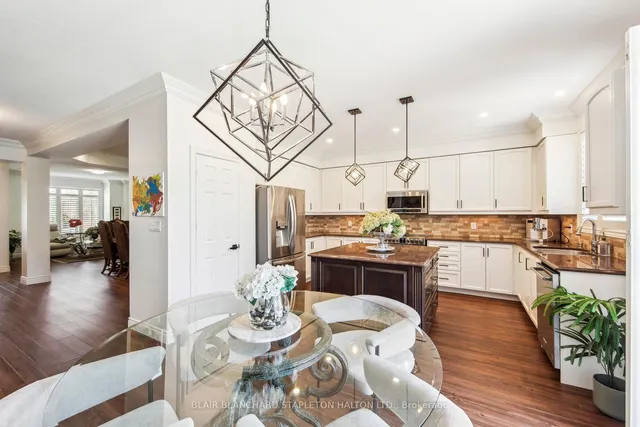 Additional image 10 of 4228 Amaletta Cres