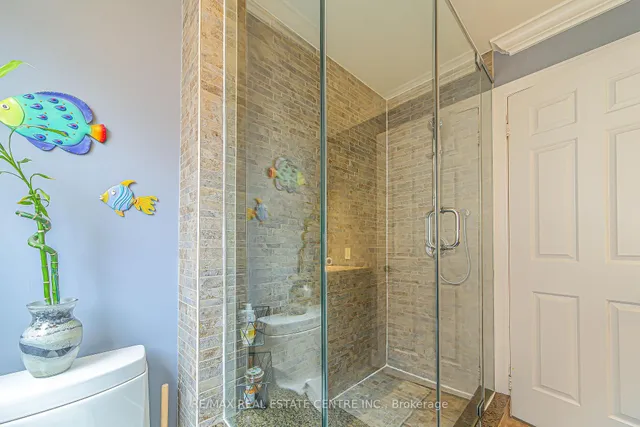 Additional image 31 of 29 Linden Cres