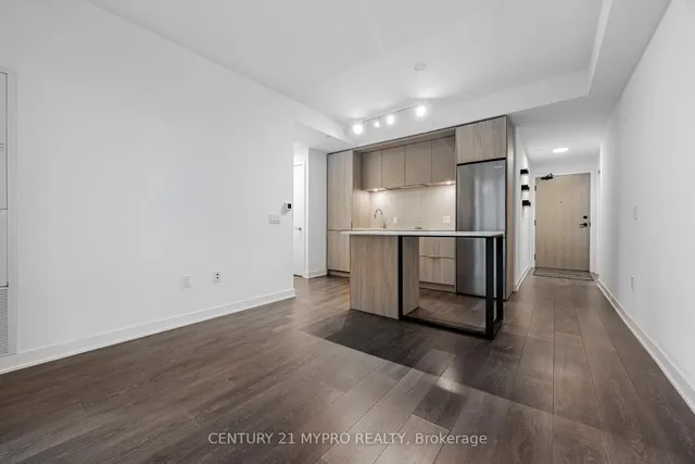 Additional image 4 of 130 River St Unit 807