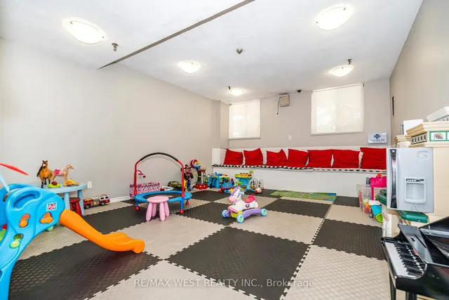 Additional image 20 of 85 Emmett Ave Unit 1908