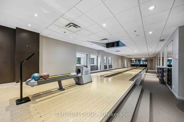 Additional image 41 of 18 Spring Garden Ave Unit 109