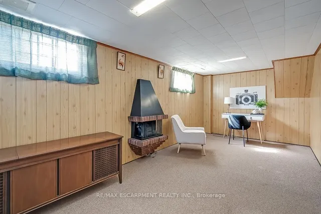 Additional image 31 of 363 East Side Cres