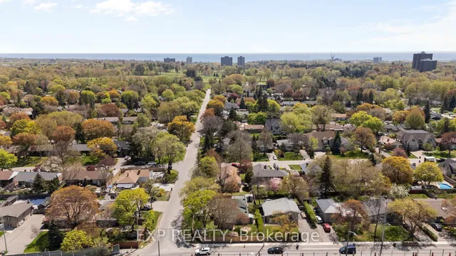 Additional image 32 of 1626 Park Royale Blvd