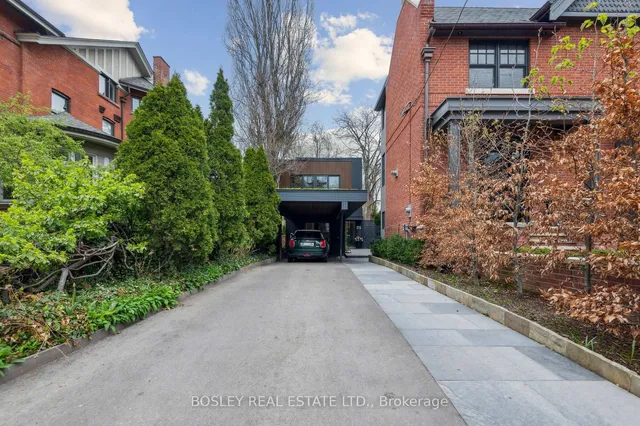 27 1/2 Dunbar Rd