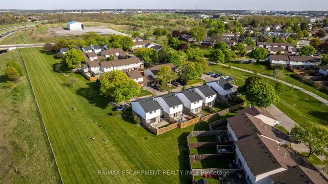 Additional image 43 of 1190 Upper Ottawa St Unit 11