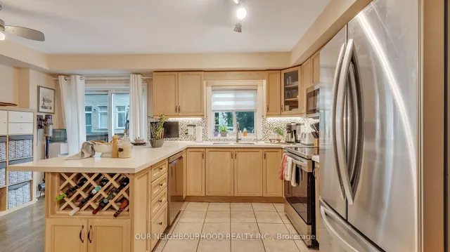 Additional image 4 of 1248 Guelph Line Unit 7