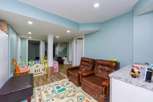 Additional image 46 of 18 Drinkwater Rd