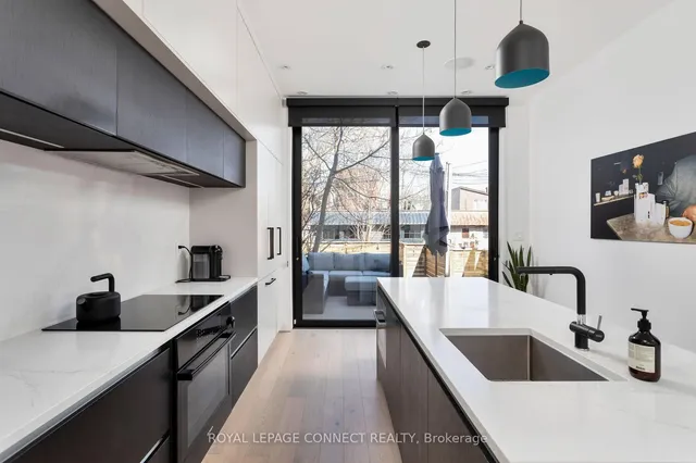 Additional image 15 of 59 Fuller Ave