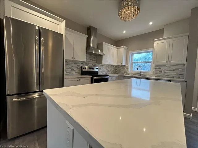 Additional image 7 of 22 Whitfield Ave