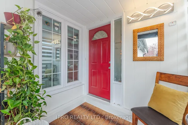 Additional image 3 of 738 Greycedar Cres