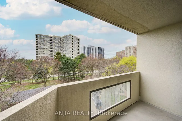 Additional image 29 of 225 Bamburgh Circ Unit 512