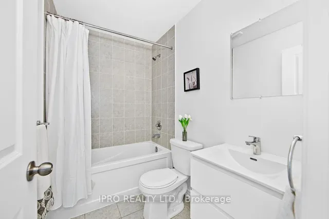 Additional image 26 of 2 Pomarine Way