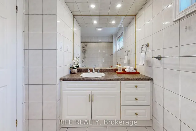 Additional image 18 of 19 Buena Vista Ave