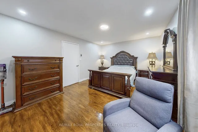 Additional image 27 of 36 Windy Gfwy