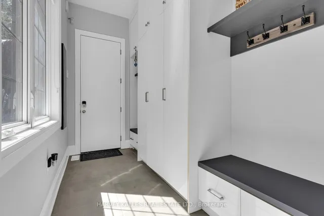 Additional image 19 of 1256 Avenue Rd