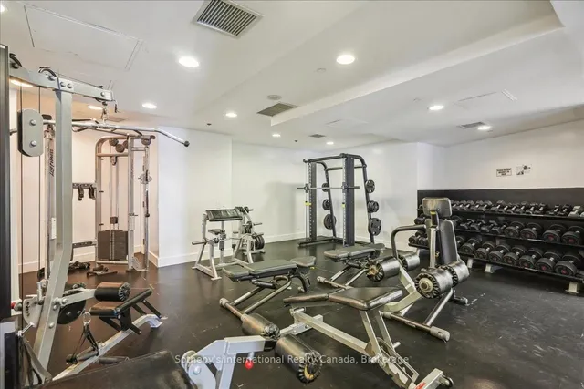 Additional image 40 of 218 Queens Quay Unit 1804