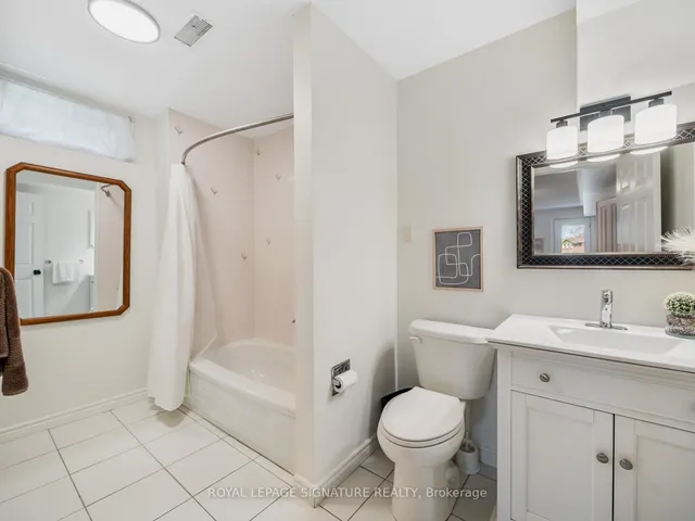 Additional image 41 of 53 Blueking Cres