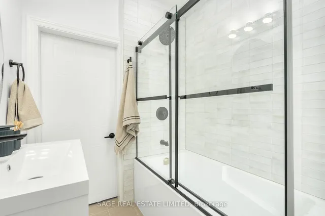 Additional image 37 of 147 Boon Ave