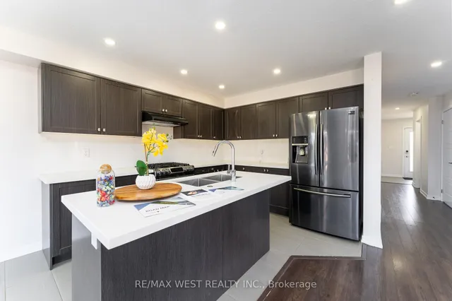 Additional image 13 of 2 Scarletwood St