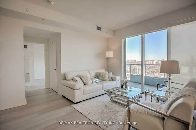 Additional image 3 of 117 McMahon Dr Unit 3702