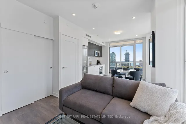 Additional image 7 of 120 Parliament St Unit 1812