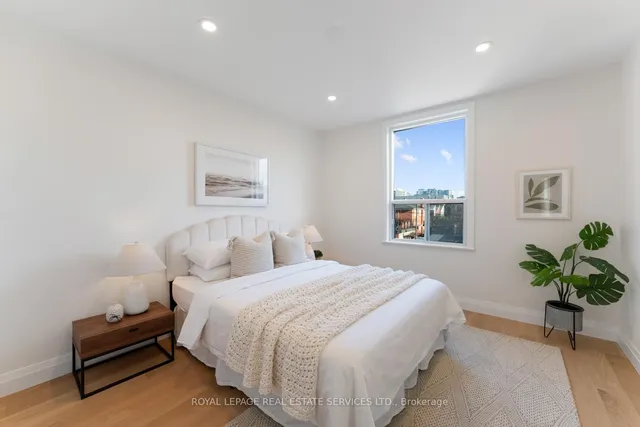 Additional image 26 of 63 Robinson St