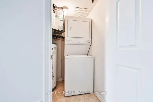 Additional image 34 of 4450 Fairview St Unit 402