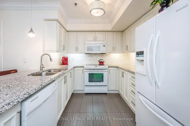 Additional image 4 of 60 Baycliffe Cres Unit 106