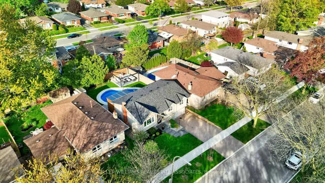 Additional image 3 of 661 Jennifer Cres