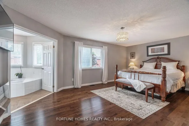 Additional image 21 of 14 Shadywood Rd